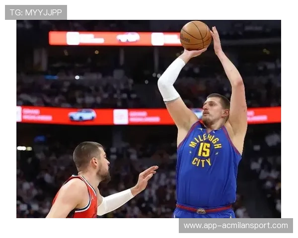 约基奇背身强攻再次命中，掘金无人能挡