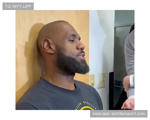 詹姆斯在麦迪逊广场花园轰下52分三双，湖人加时赛险胜尼克斯