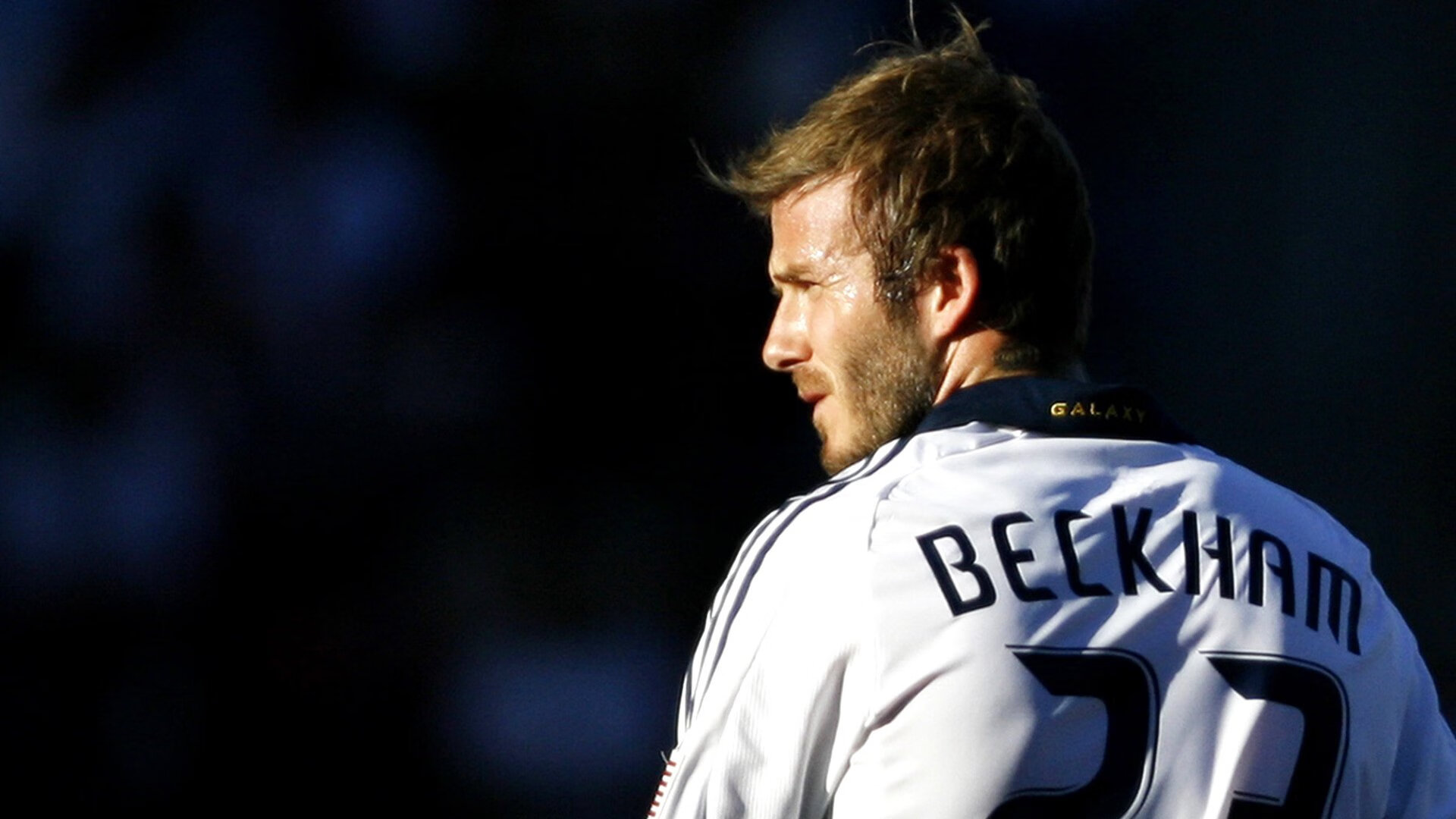 悬念不断：剩余比赛阶段的夺冠之争，比赛悬念是什么意思